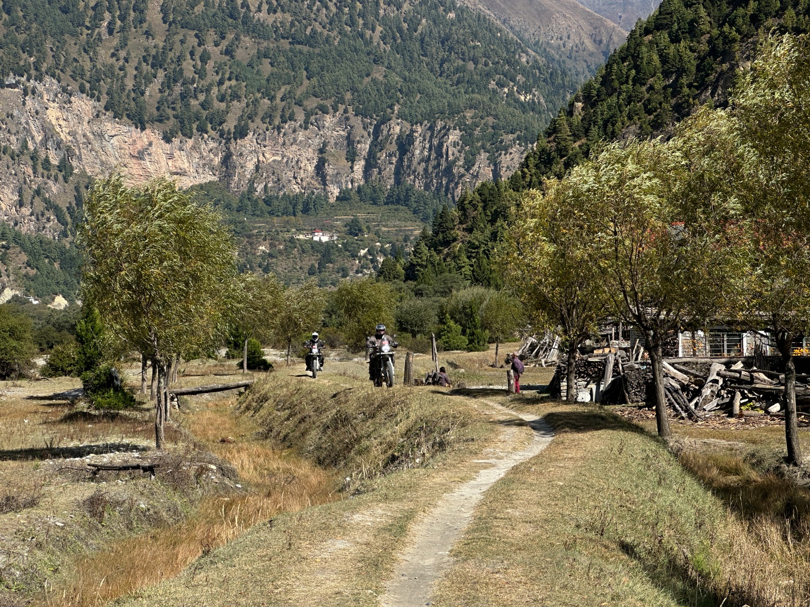 Nepal bike tour mountain view